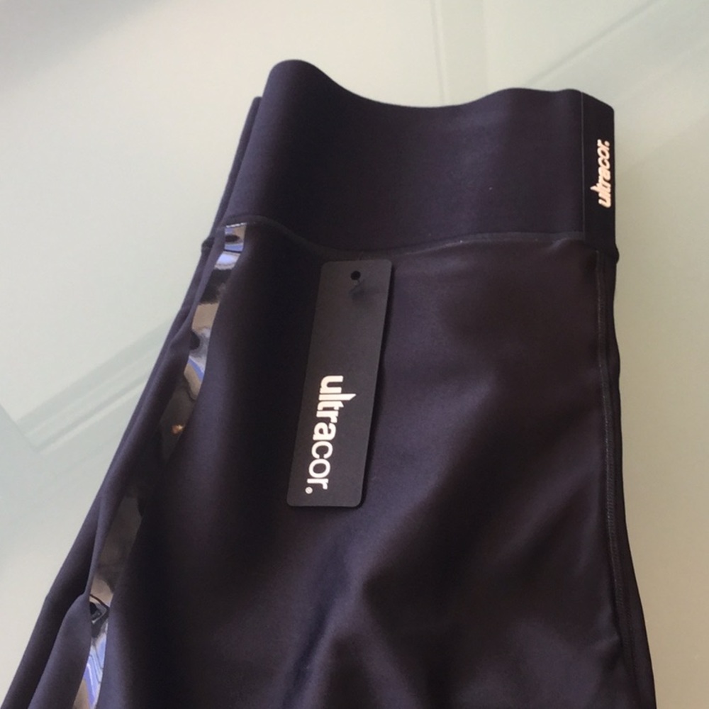 Ultracor Woman leggings size medium - Picture 3 of 6